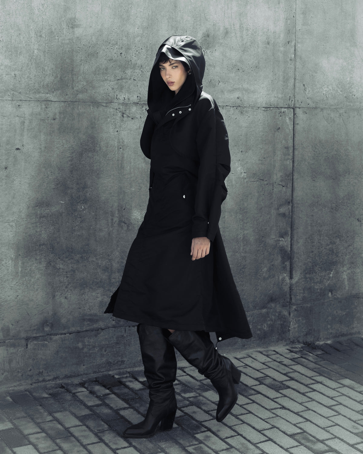 Kabut Nylon Parka Black